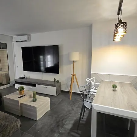 Paradise Lloret Apartment Lloret de Mar